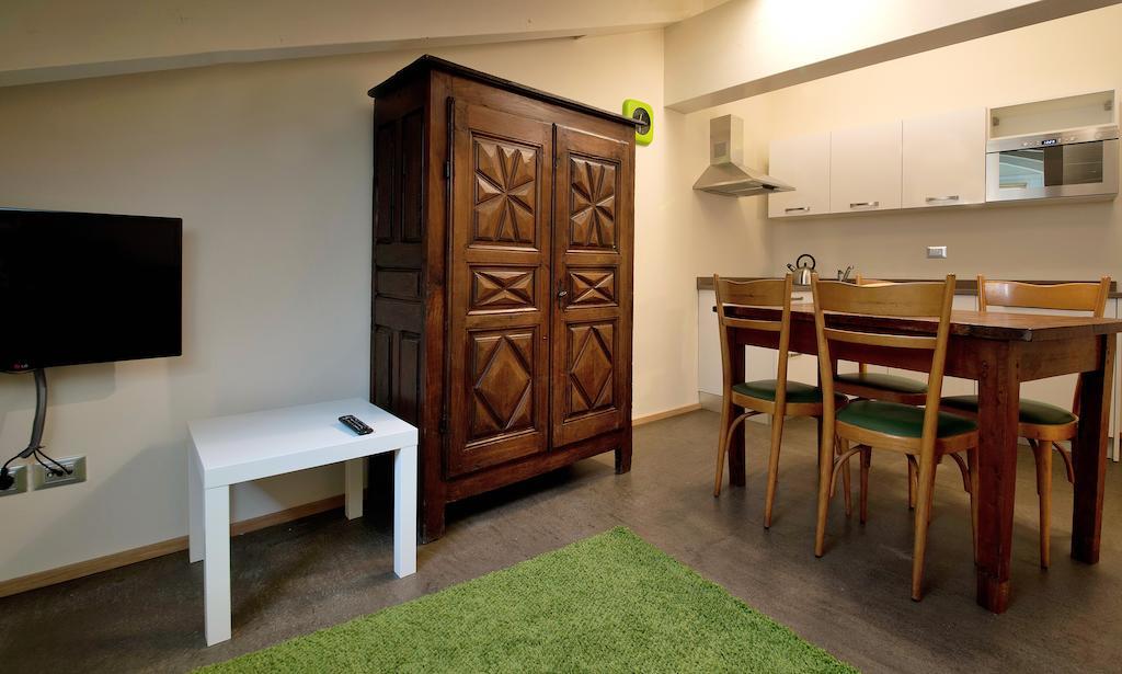 Apartements Coeur De Ville Aosta Oda fotoğraf